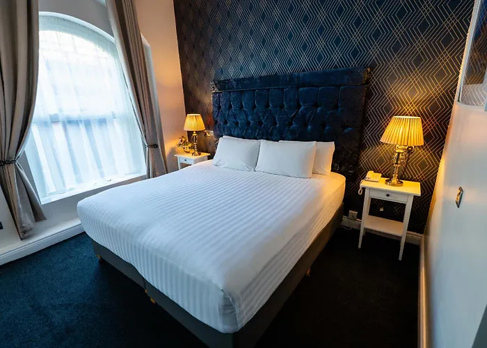 Hotel St George By Nina